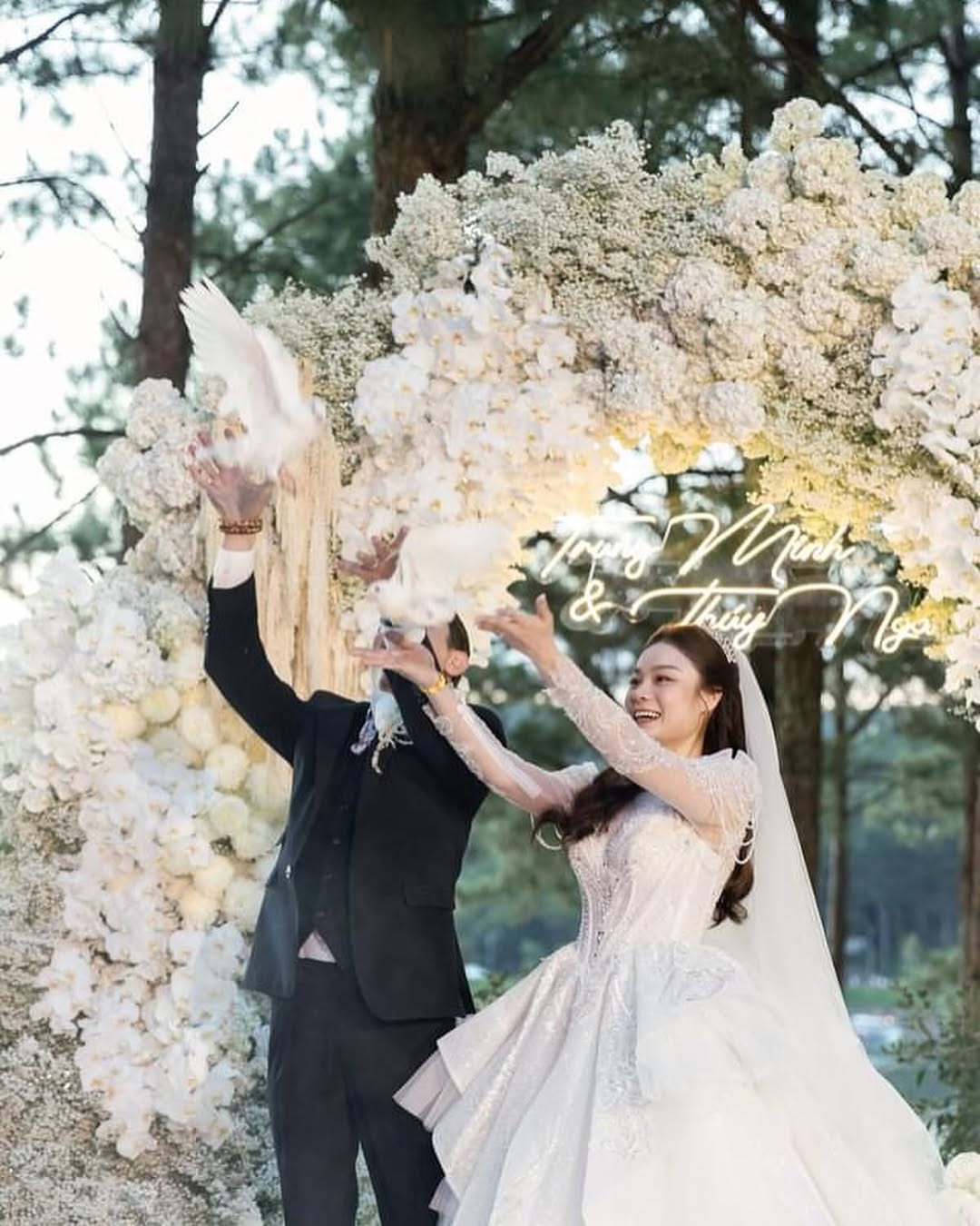 Intimate Wedding Ngoài Trời Với Lễ Đường Rừng Thông Đà Lạt Lãng Mạn - The Pine Wedding Planner