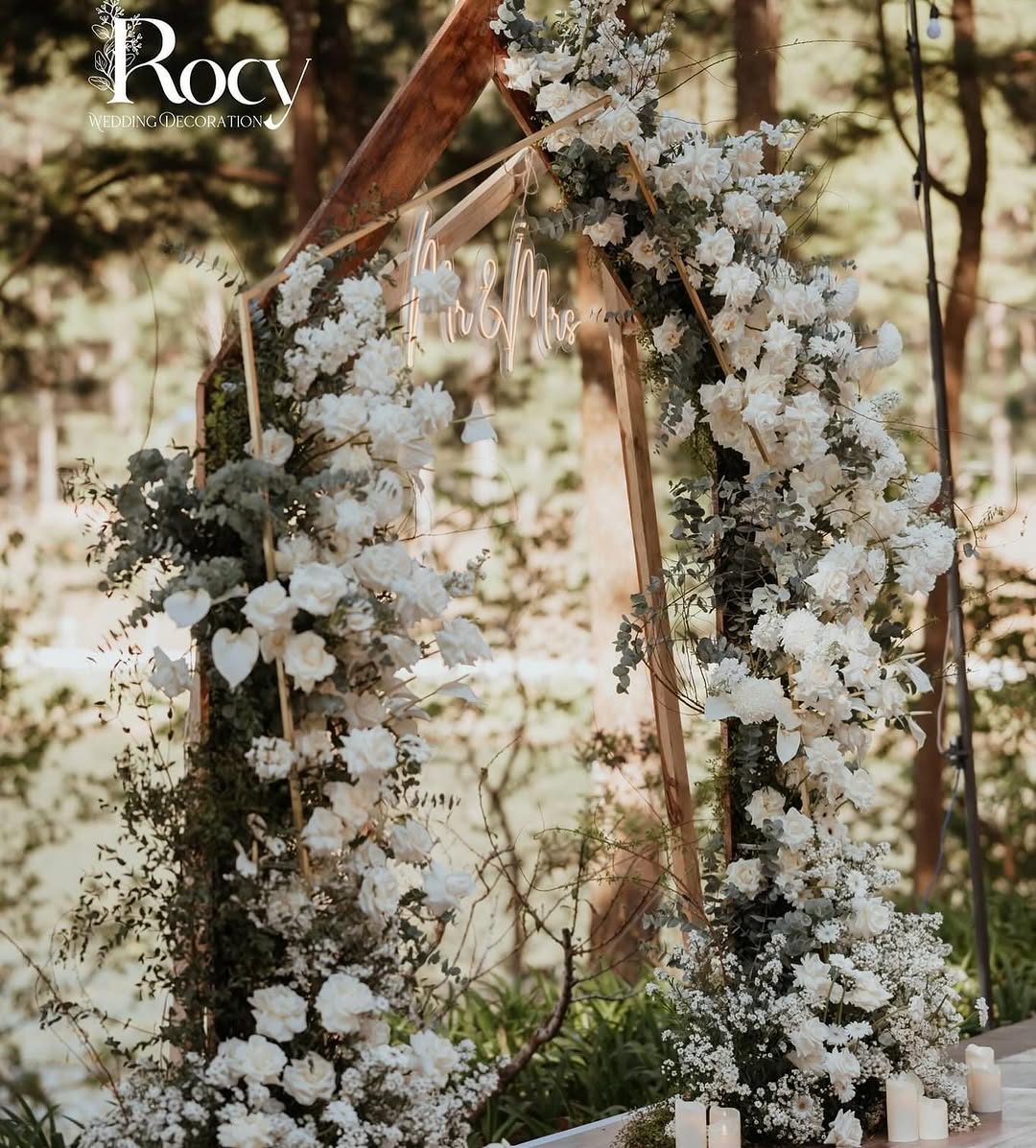 Chú Rể Cần Chuẩn Bị Gì Cho Ngày Cưới - Nghi Thức Lễ Gia Tiên Hai Bên Gia Đình - The Pine Wedding Planner