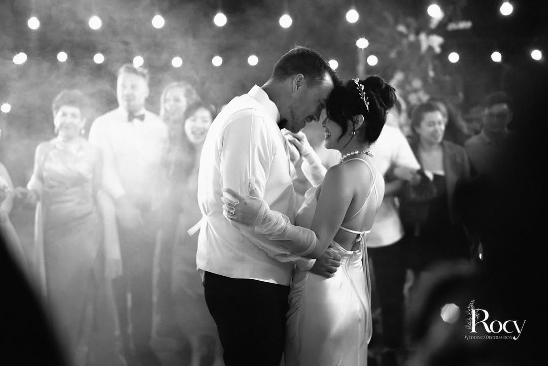 Nhạc đám cưới hay - Khoảnh Khắc Cô Dâu Chú Rể Và Câu Chuyện Tình Yêu Riêng Tại Đà Lạt - The Pine Wedding Planner
