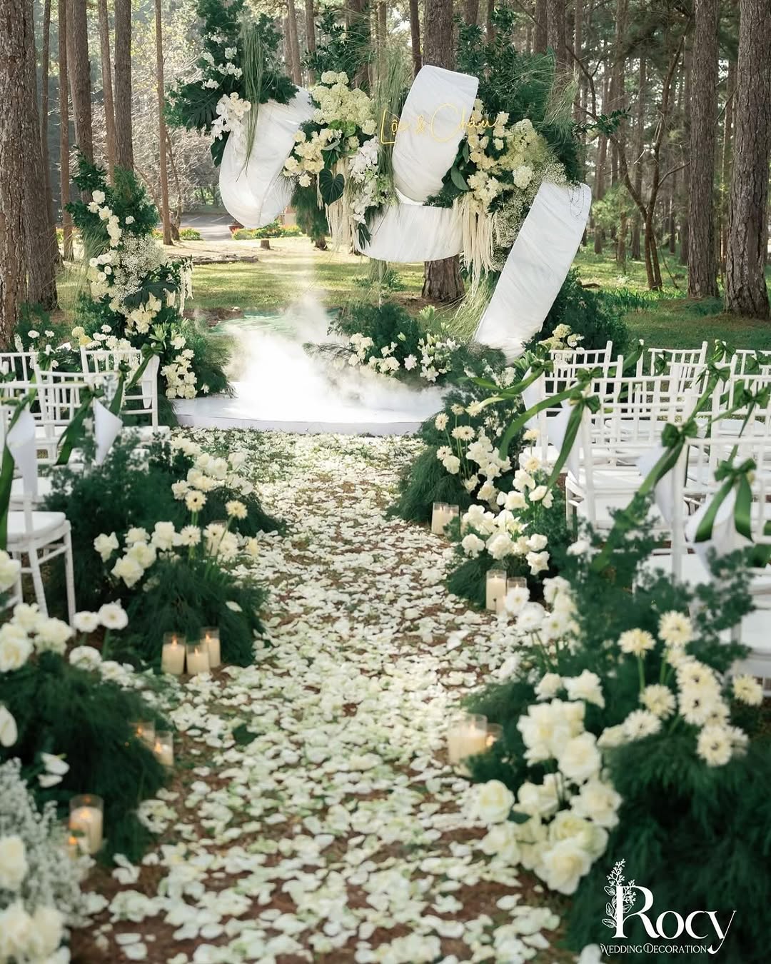 Viết vow cho chú rể - Khoảnh Khắc Cô Dâu Chú Rể Trong Kịch Bản Wedding Vow Cảm Xúc Tại Đà Lạt - The Pine Wedding Planner