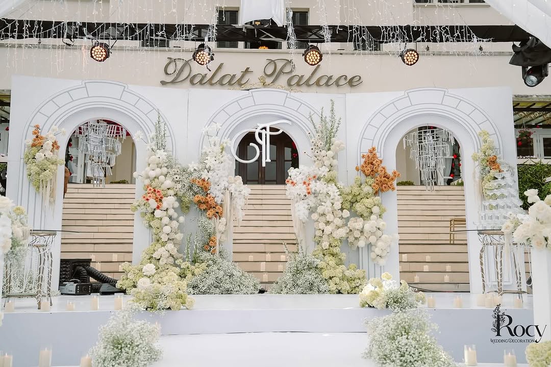 Nhà Hàng Tiệc Cưới Quận 7 - Lối Đi Lễ Đường Rừng Thông Đà Lạt Của The Pine Wedding Planner