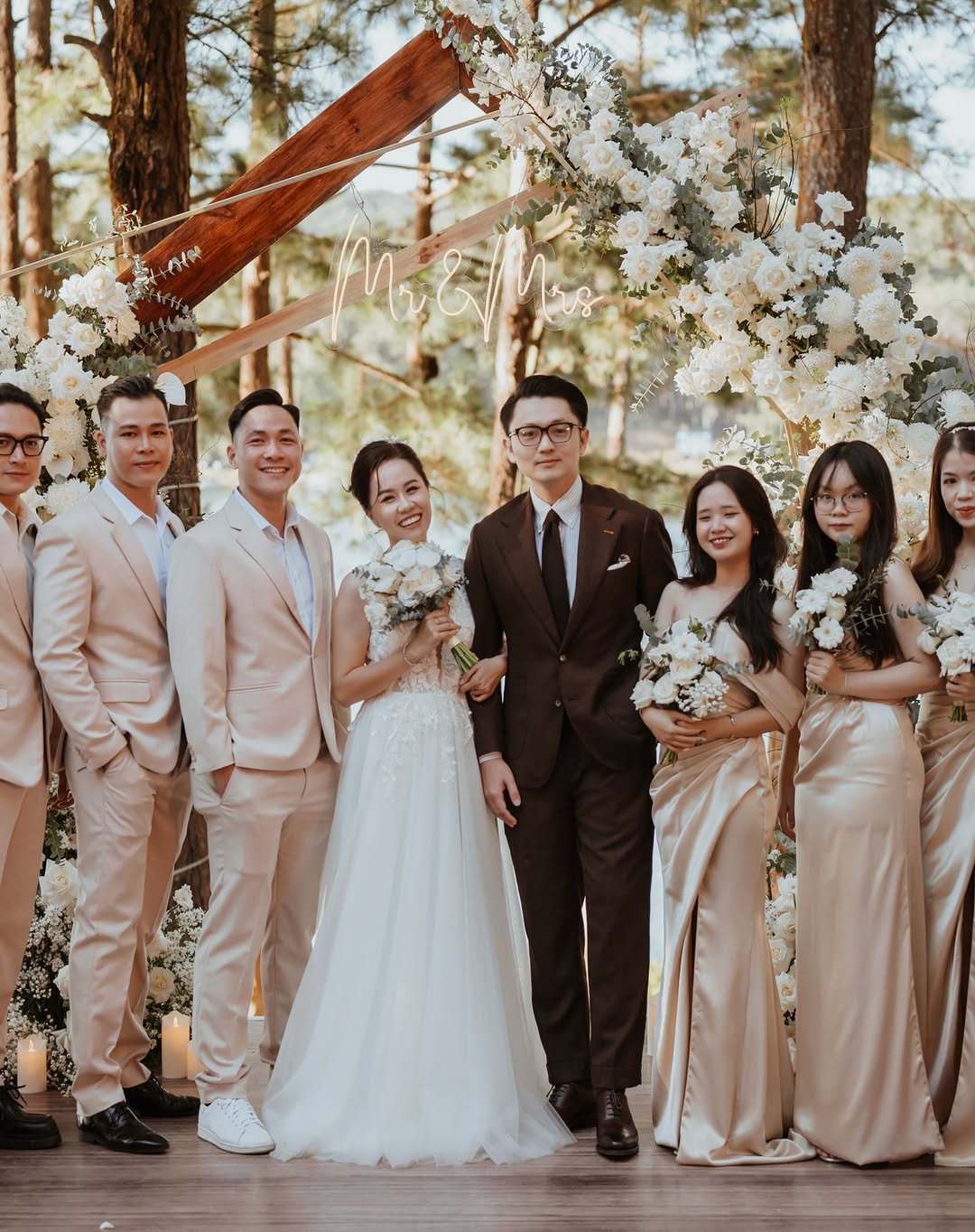 Đám Cưới Phong Cách Tối Giản Trong Tiệc Cưới Thân Mật Dưới 100 Khách Tại Đà Lạt - The Pine Wedding Planner